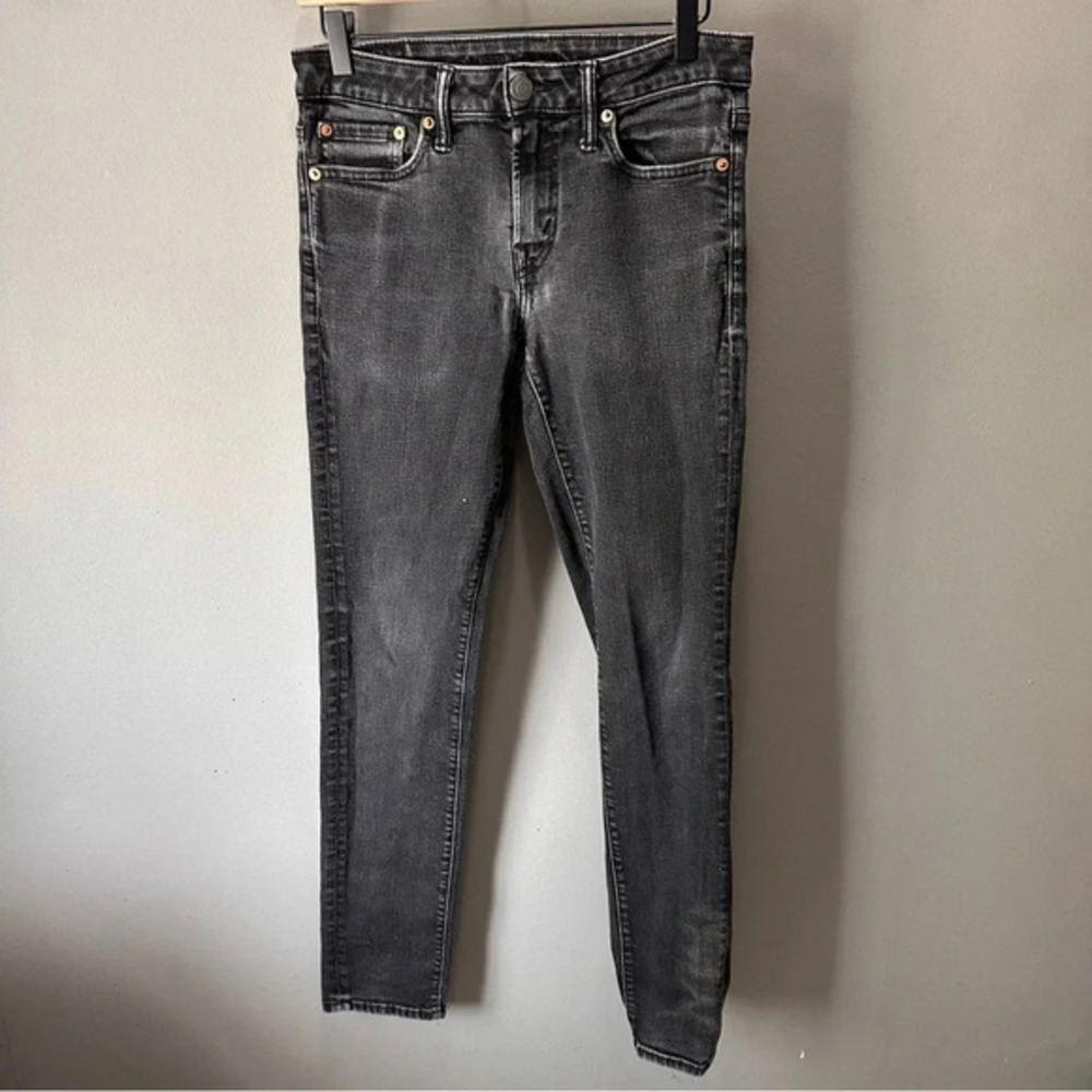 American Eagle Airflex+ Distressed Black Jeans. Skinny. 29/32